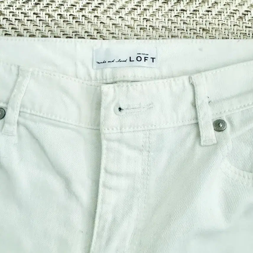 [BUNJANG] Loft/로프트 화이트 부츠컷 면바지 / Loft/로프트 화이트 부츠컷 면바지
