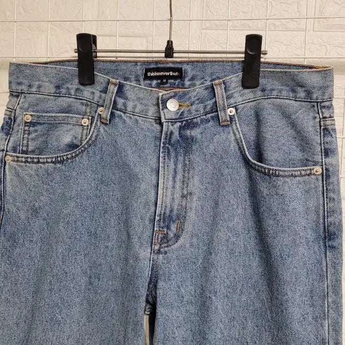 [BUNJANG] thisisneverthat Straight Leg Jeans Medium Wash M / [M]thisisneverthat디스이즈네버댓 중청 스트레이트 청바지 M