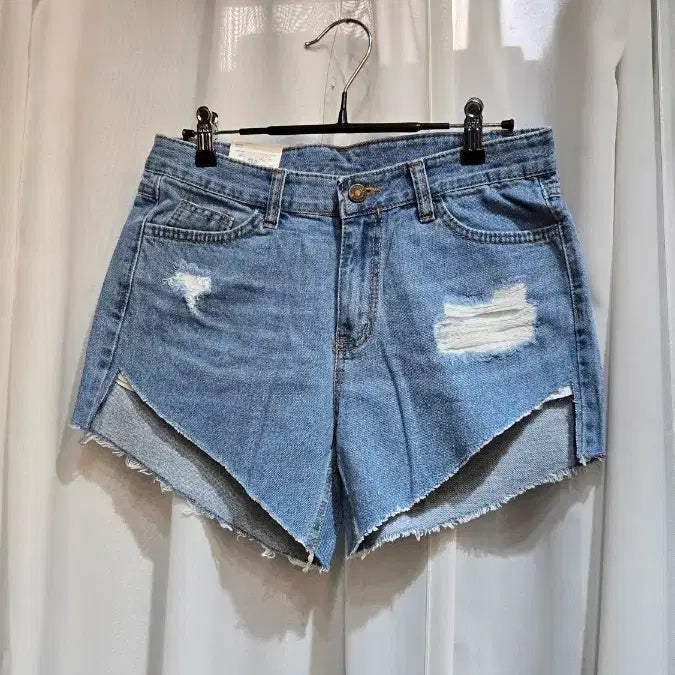 [BUNJANG] M Size 560 Cut-out Hot Pants / M싸이즈 560 컷아웃 핫팬츠