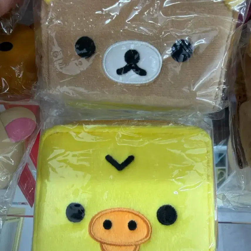 [BUNJANG] Rilakkuma Yellow Bifold Wallet / 리락쿠마 키이로 반지갑