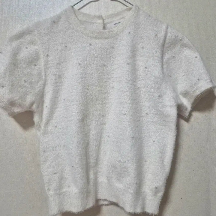 [BUNJANG] Angora Pearl Short Sleeve Knit (White) / 새상품 화이트 앙고라 진주 반팔 니트