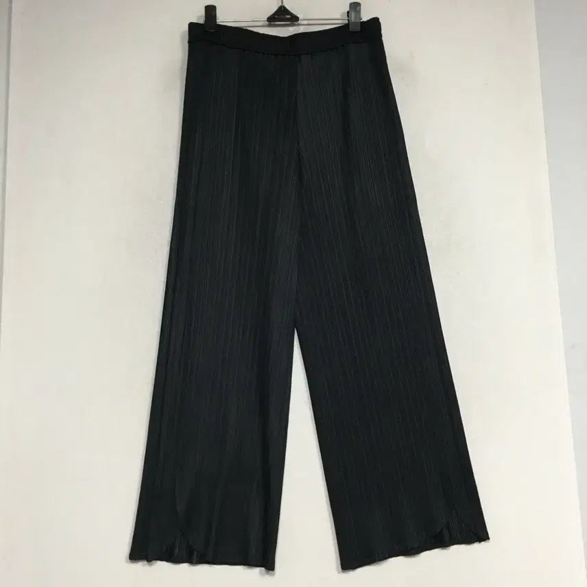 [SOLD OUT] 플리츠미 밑단 튤립 와이드 팬츠 F