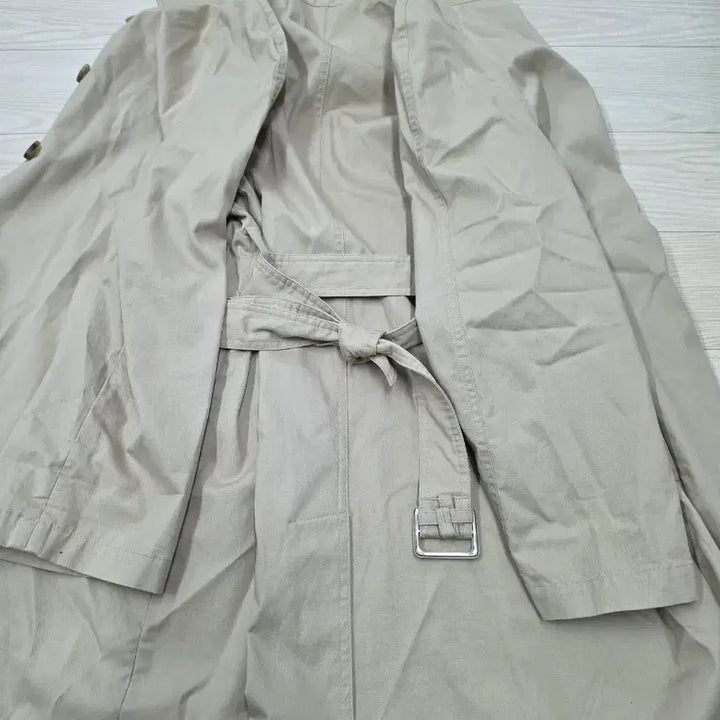 [BUNJANG] Matinkim Beige Long Trench Coat / 마뗑킴 베이지 롱 트렌치코트