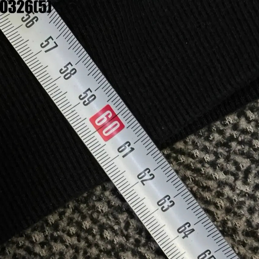 [SOLD OUT] 무아무아 블랙 맨투맨 티셔츠f 0326