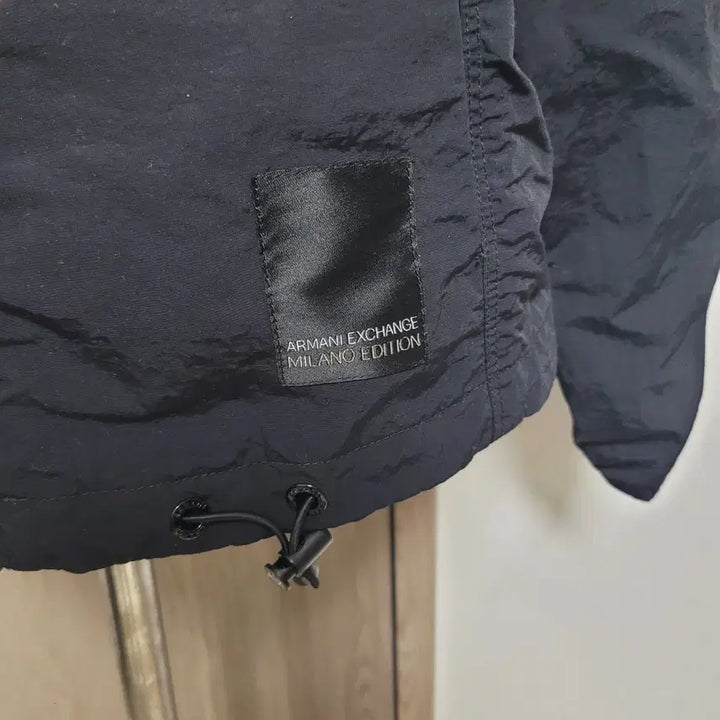[BUNJANG] Armani Exchange Hooded Windbreaker Jacket Black / 아르마니 익스체인지 후드 바람막이 블랙