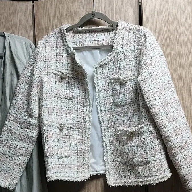 [BUNJANG] Tweed Short Sleeve Jacket with Pearl Buttons / 최종가격내림)진주단추 트위드 반팔 자켓 연핑크 아이보리