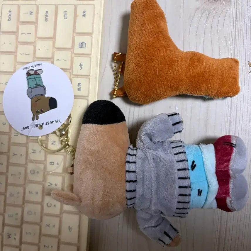 [BUNJANG] Chilggai Penguin 2-Piece Keychain Set / 미사용 일괄) 칠가이 인형 키링 2종 세트