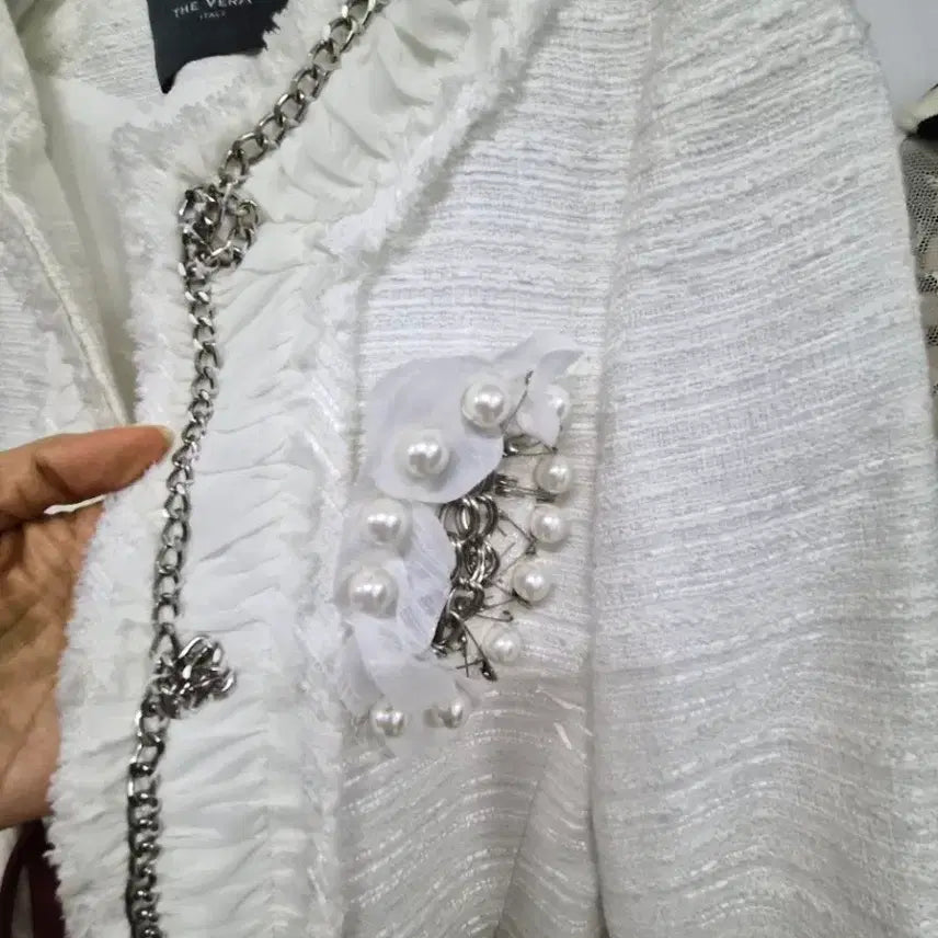[BUNJANG] the vera White Chain Tweed Jacket / the vera 화이트 체인 트위드 자켓