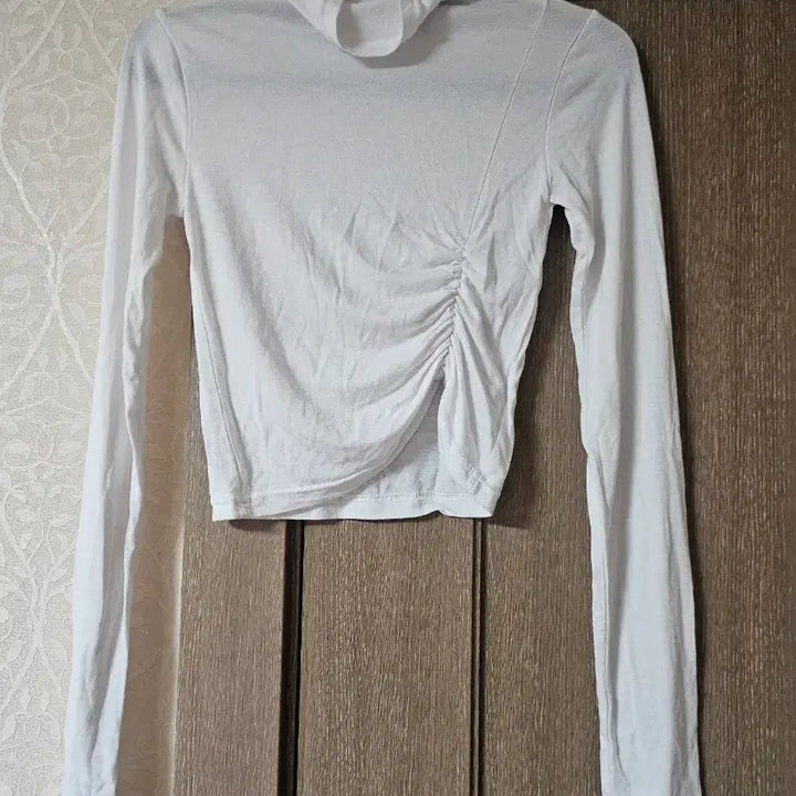 [BUNJANG] Ruched Cropped Spandex T-Shirt / 셔링 크롭 스판 티셔츠