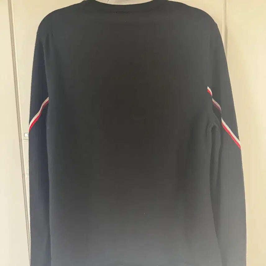 [BUNJANG] Moncler Black Round Neck Knit Sweater / 몽클레어 블랙 라운드넥 니트