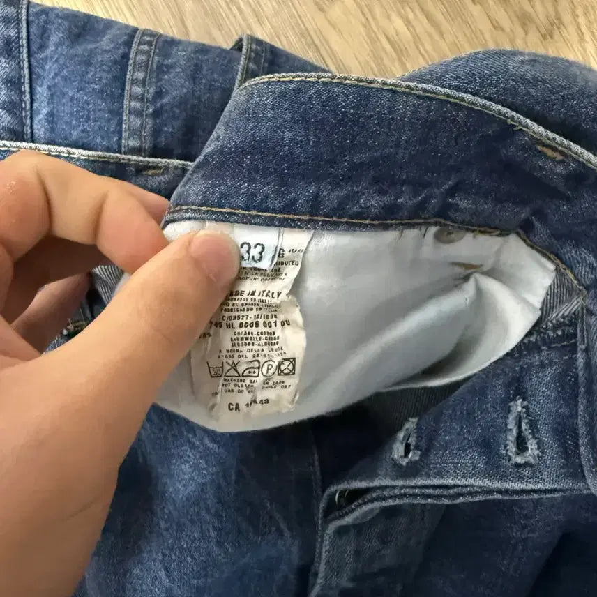 [SOLD OUT] 98s 헬무트랭 아카이브 Boot cut 데님 진 33