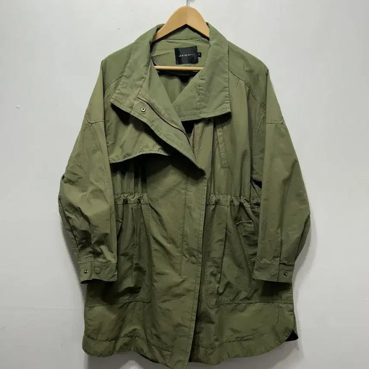 [BUNJANG] JESSICA Khaki Green Field Jacket (Size 55) / JESSICA 카키색 야상 점퍼 55사이즈
