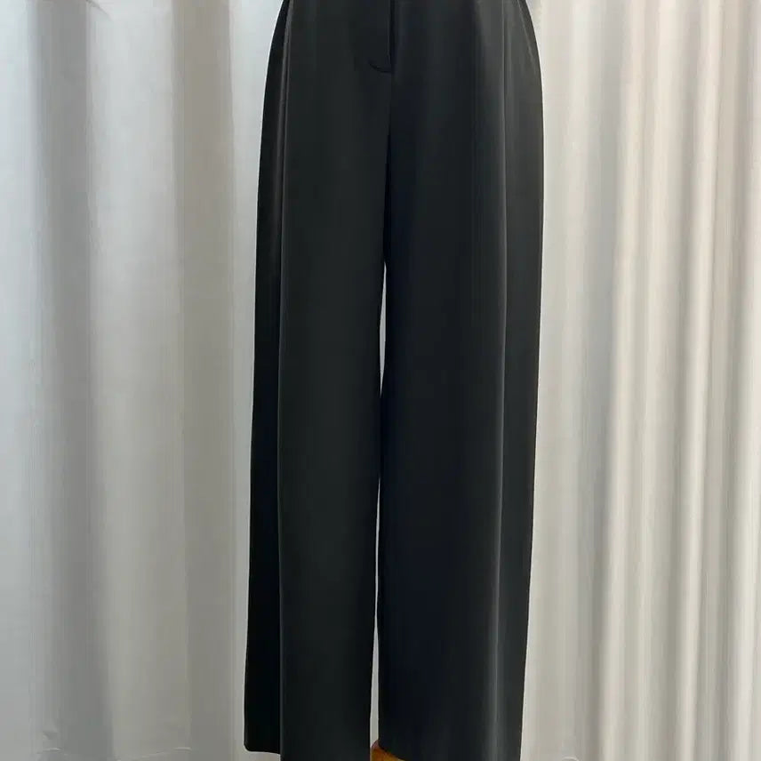 [BUNJANG] Hansem LANVIN COLLECTION Semi-Wide Fit Slacks / 한섬 LANVIN COLLECTION 랑방 컬렉션 슬랙스입니다.