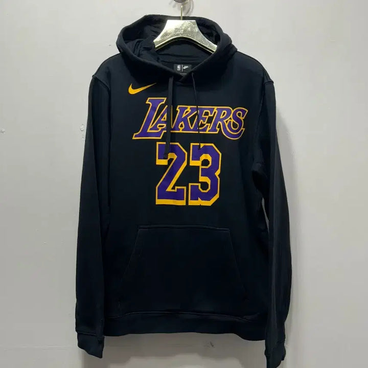[BUNJANG] 나이키 NBA 콜라보 후드티 레이커스 후드티 23번 블랙 M / 나이키 NBA 콜라보 후드티 레이커스 후드티 23번 블랙 M