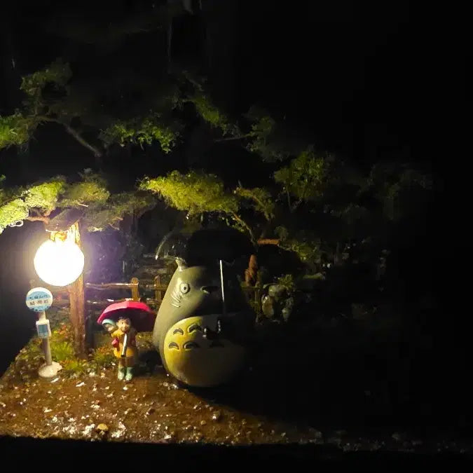 [BUNJANG] My Neighbor Totoro Bus Stop Diorama / 토토로 정류장 디오라마