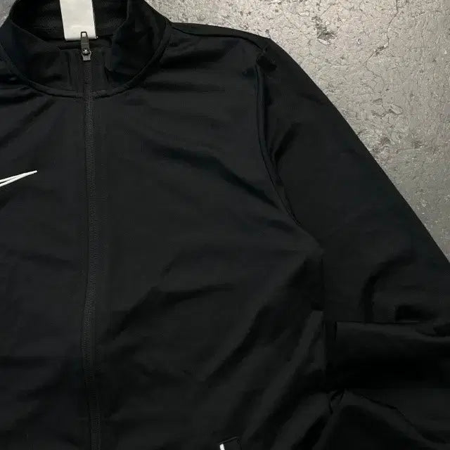 [BUNJANG] Nike Dri-FIT Zip-Up Jacket (Size 100) / 나이키 드라이핏 집업100