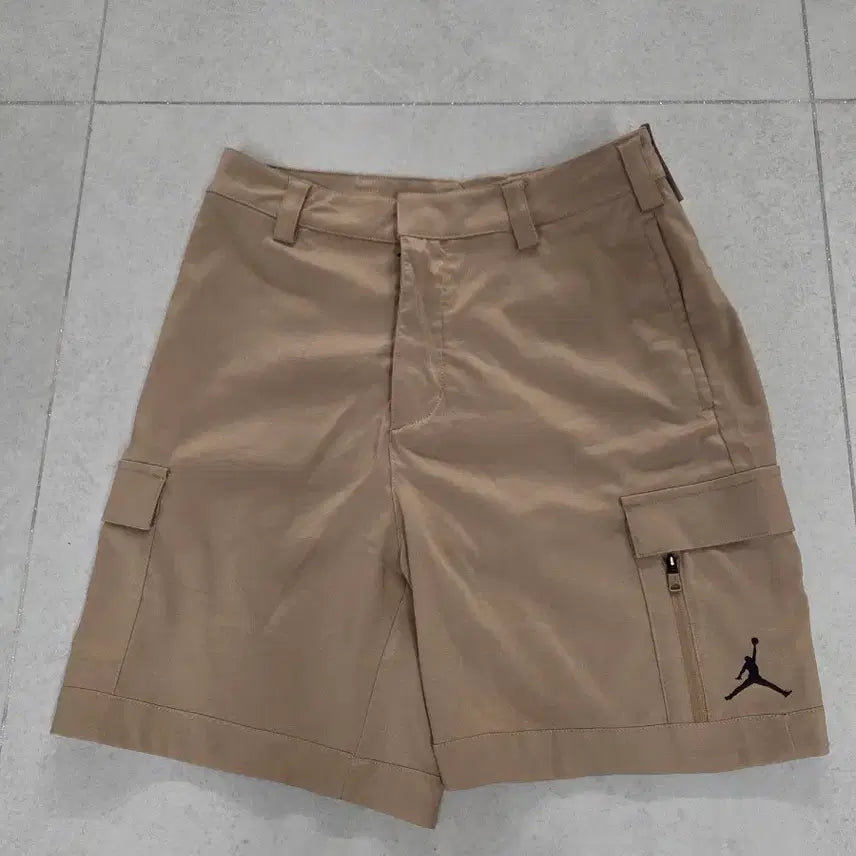 [BUNJANG] Jordan Cargo Shorts Beige M / 조던 카고 반바지 M 베이지