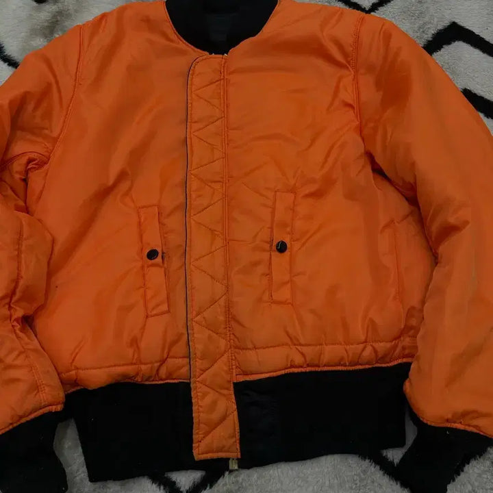 [BUNJANG] Alpha Industries MA-1 Reversible Bomber Jacket / [S]알파인더스트리 Ma-1 양면 항공 점포/블랙오렌지