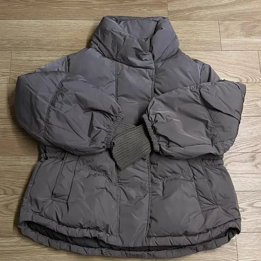 [BUNJANG] G Cut Khaki Grey Short Down Jacket / GCUT(지컷) 카키그레이 숏 패딩