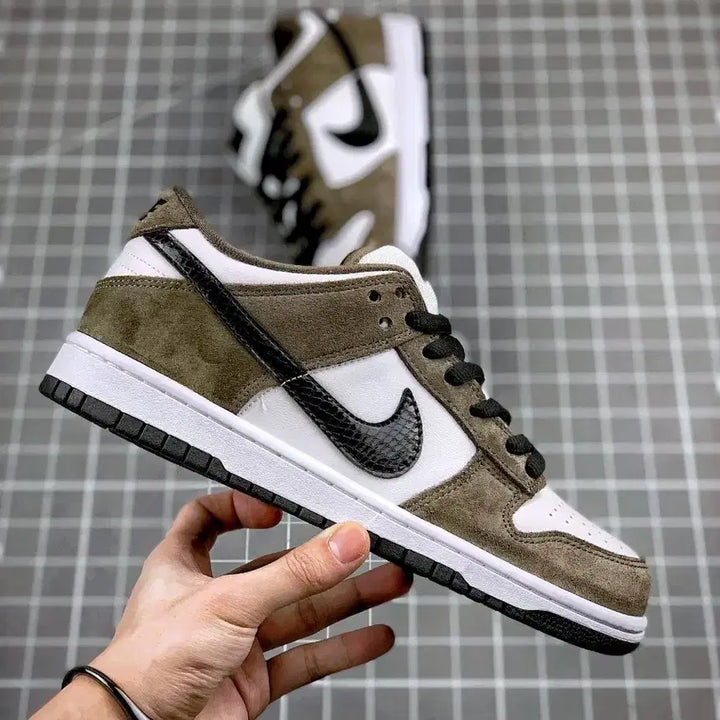 [BUNJANG] Nike SB Dunk Low Sneakers (Size 270) / 나이키 SB 덩크 뉴 농구화 사이즈:270