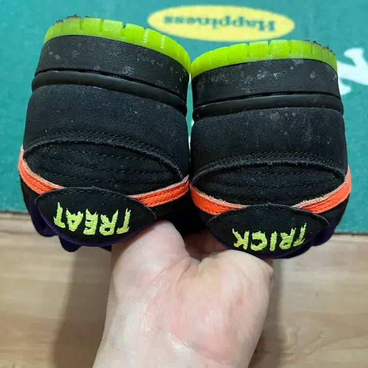 [BUNJANG] 나이키 SB 덩크 로우 프로 나이트 오브 미스치프 할로윈 / 나이키 SB 덩크 로우 프로 나이트 오브 미스치프 할로윈