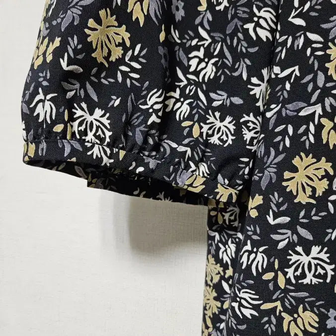 [BUNJANG] BCBG Patterned Dress / 비씨비지 BCBG 패턴 원피스 55~66사이즈