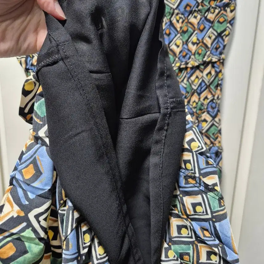 [BUNJANG] Day1 Pattern Midi Skirt / (세일)(새상품)Day1 패턴 스커트