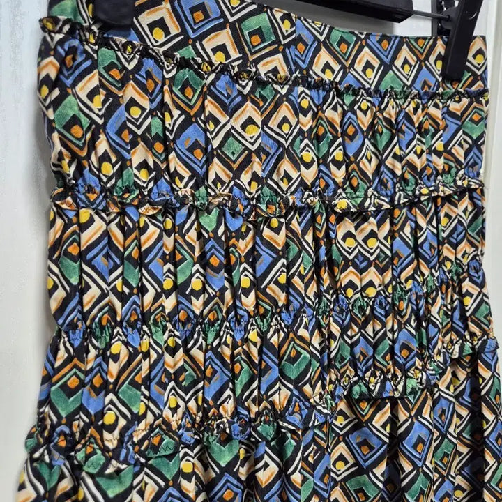 [BUNJANG] Day1 Pattern Midi Skirt / (세일)(새상품)Day1 패턴 스커트