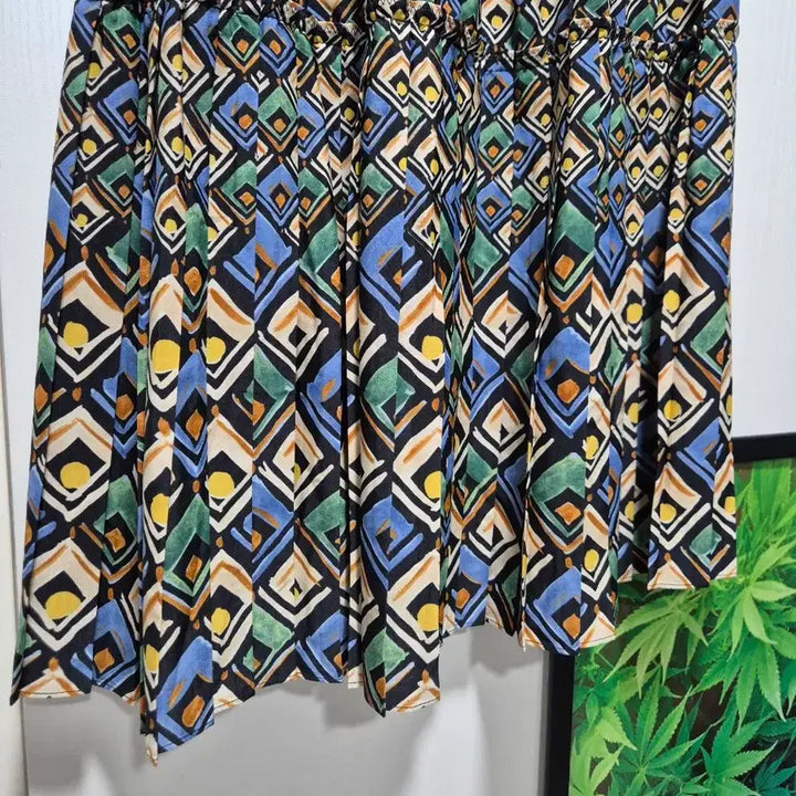 [BUNJANG] Day1 Pattern Midi Skirt / (세일)(새상품)Day1 패턴 스커트
