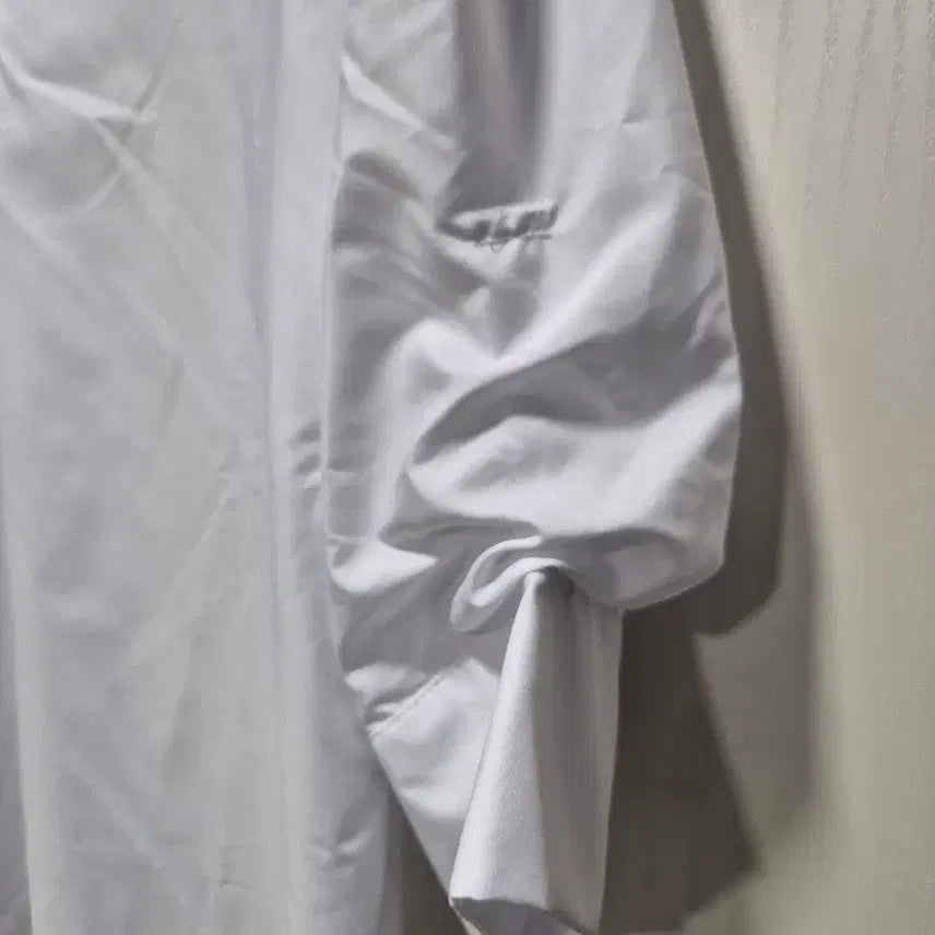 [BUNJANG] VTG White Shirt Blouse / (세일)(새상품)VTG 화이트 셔츠 블라우스