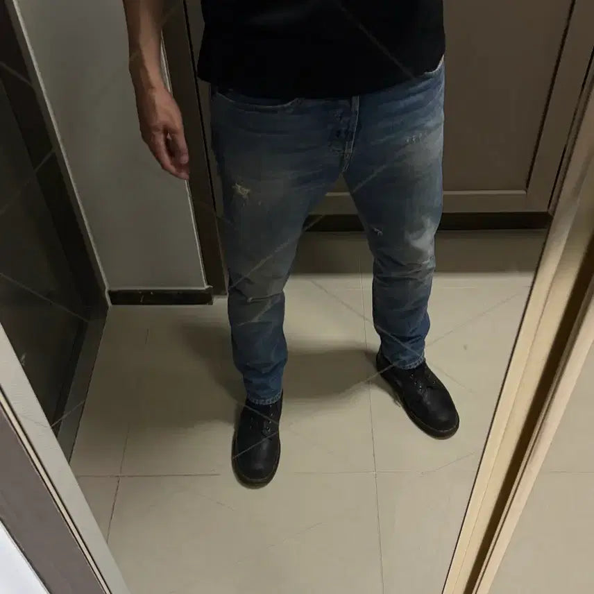 [BUNJANG] Diesel D-EaeTAR Jeans / [Diesel D-EaeTAR W30 L32]