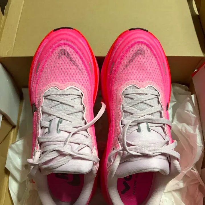 [BUNJANG] Nike Vomero 5 Size 240 / 나이키 보메로 플러스 240