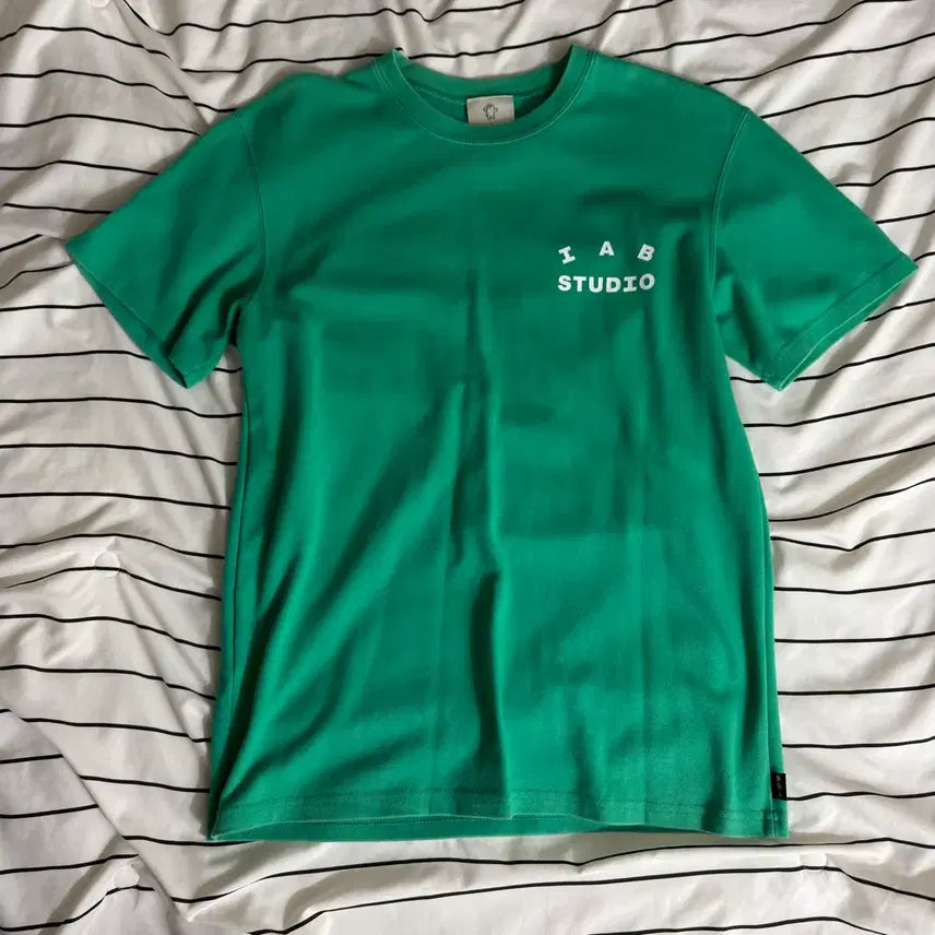 [BUNJANG] IAB Studio Short Sleeve T-shirt M / 아이앱 스튜디오 반팔티 M