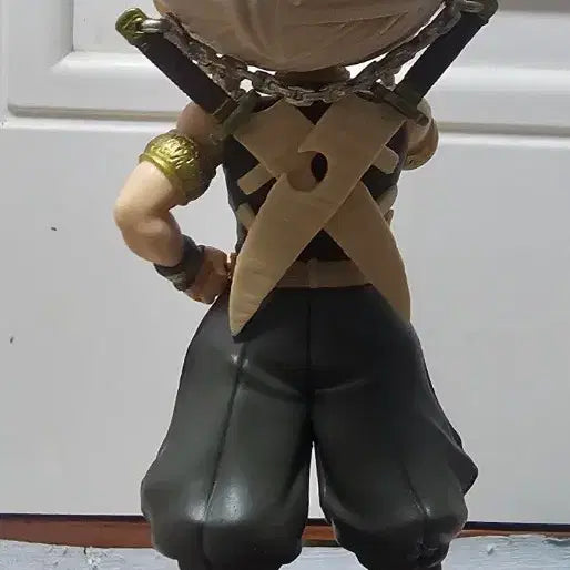 [BUNJANG] Demon Slayer Tengen Uzui Figure / 귀멸의 칼날 우즈이 텐겐 피규어