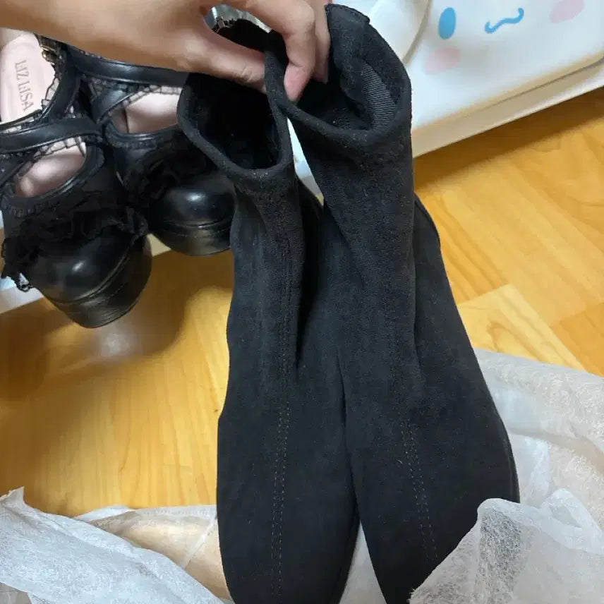 [BUNJANG] Sna-gye Chunky Platform Ankle Boots / 스나계 걸리 통굽 발목 부츠 지뢰계