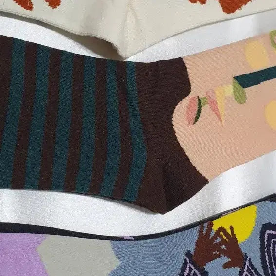 [BUNJANG] Bonne Maison Stripe Pattern Socks / 크림베이지 그린 블루 스트라이프 추상 Bonne Maison 본메종 양말