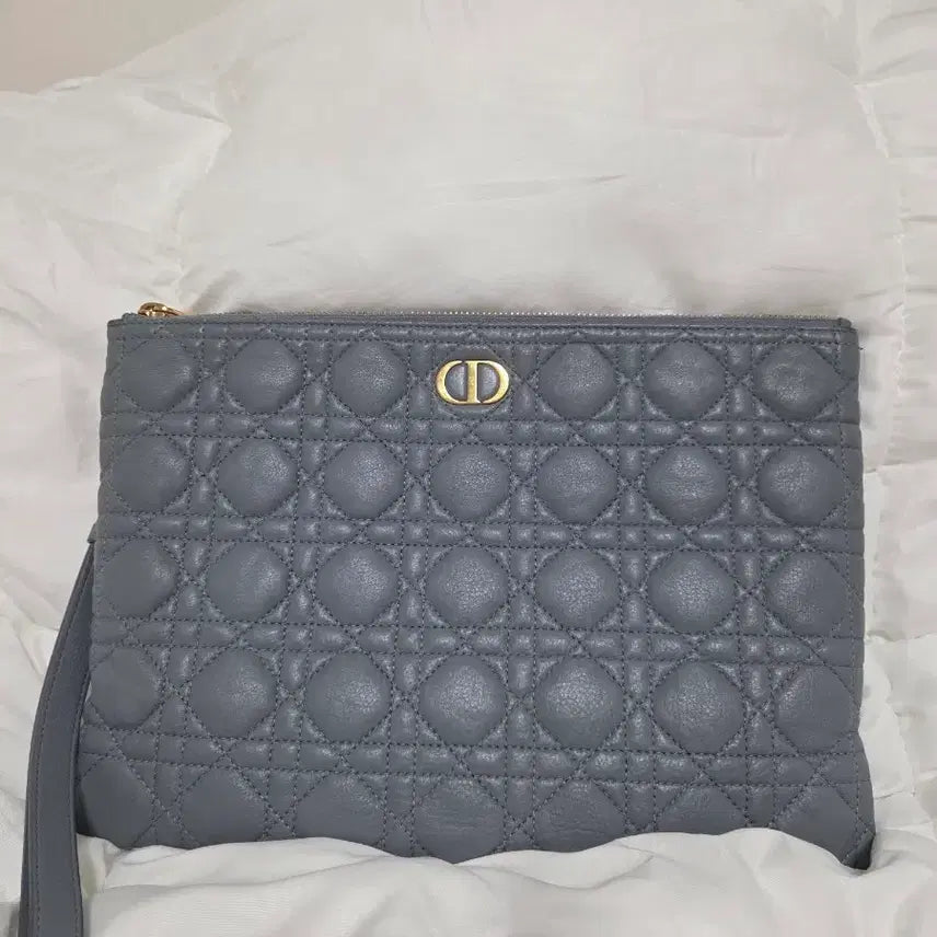 [BUNJANG] Dior Large Caro Daily Pouch - Cloud Blue / ["정품"]디올 라지 디올 카로 데일리 파우치 클라우드 블루 서플