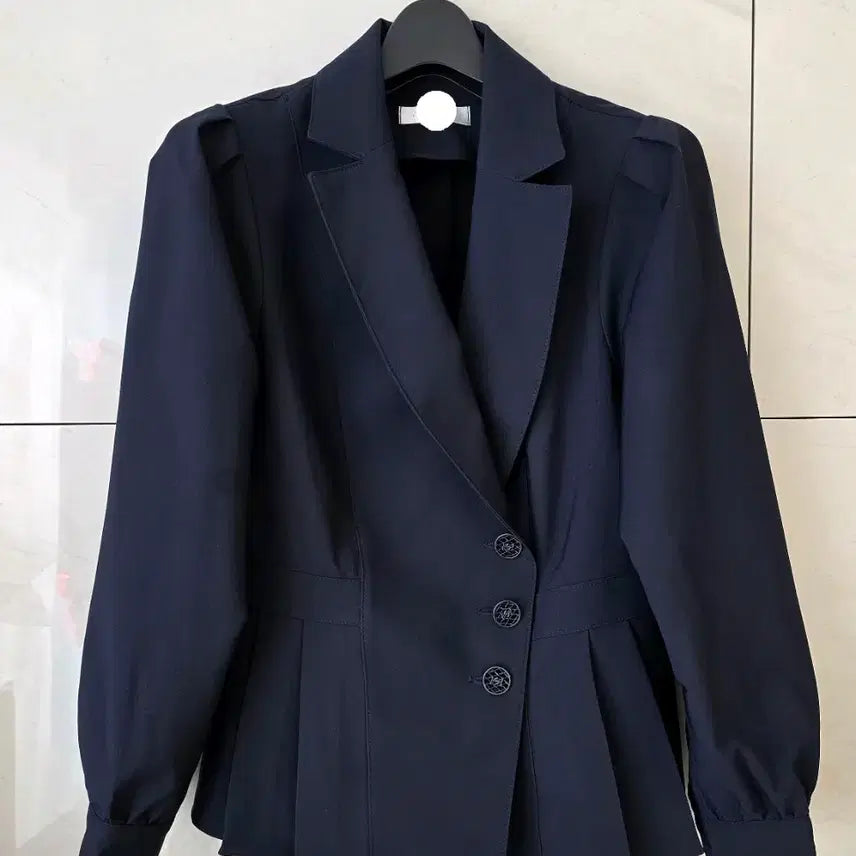 [BUNJANG] Pleated Detail Jacket Blouse / 세일 땡세일 플리츠장식 자켓 블라우스
