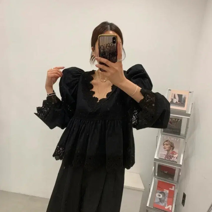 [BUNJANG] Bell201 Ethnic Puff Blouse Black / 벨201 에스닉 퍼프 블린우스