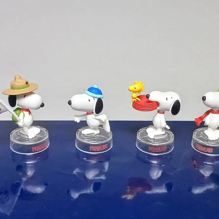 [BUNJANG] Peanuts Snoopy Figure Collection Gacha Capsule Toy Set / 피너츠 스누피 피규어 컬렉션 가챠 캡슐 토이 4종 판매합니다