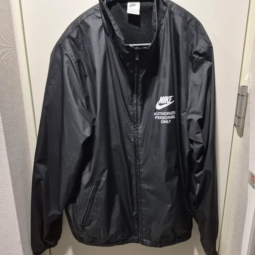 [BUNJANG] Nike Windbreaker / 나이키 윈드브레이커