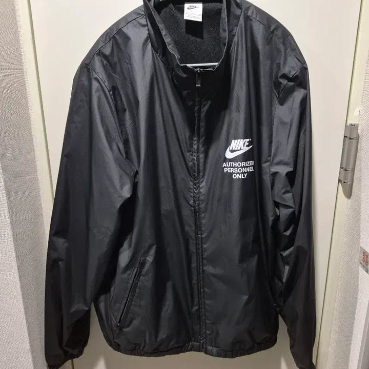 [BUNJANG] Nike Windbreaker / 나이키 윈드브레이커