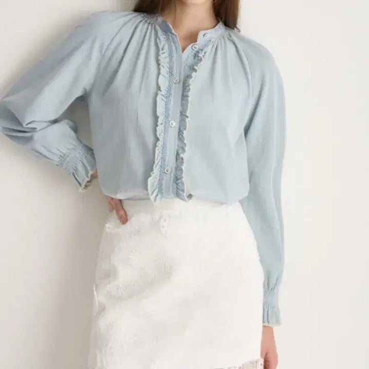 [BUNJANG] Mine 25SS Ruffled Denim Blouse / 한섬 마인 mine 25ss 러플 데님 블라우스 55