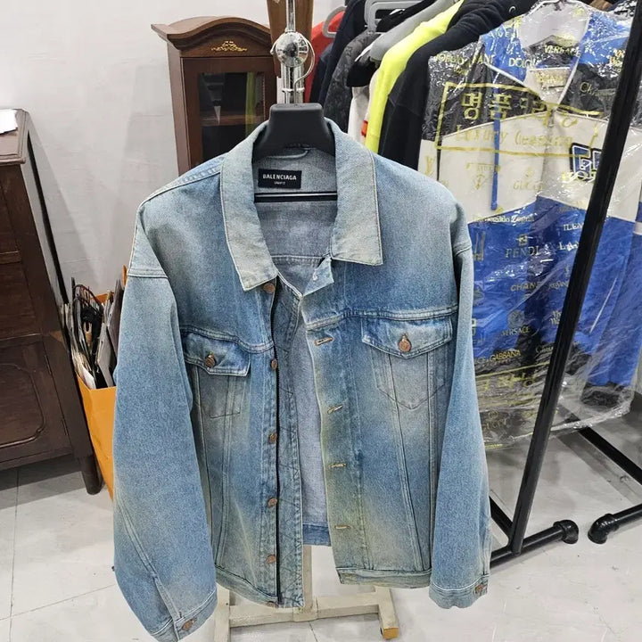 [BUNJANG] Balenciaga Denim Jacket / 발렌시아가 데님 자켓 청자켓