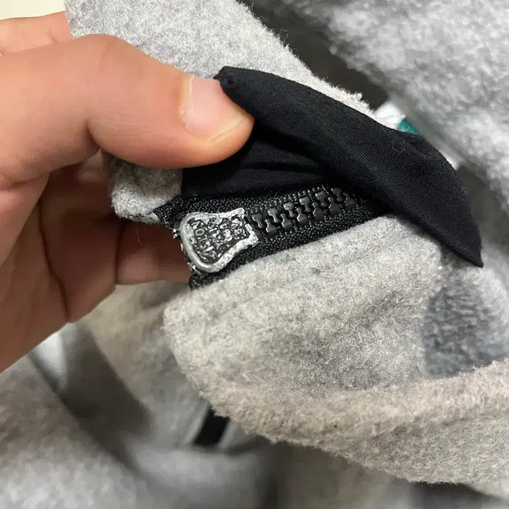 [SOLD OUT] 90s 스매싱펌킨스 투어 집업후리스