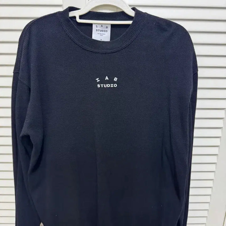 [BUNJANG] Iab Studio Waffle Long Sleeve T-shirt (M) / 아이앱스튜디오 와플 롱슬리브 티셔츠 M