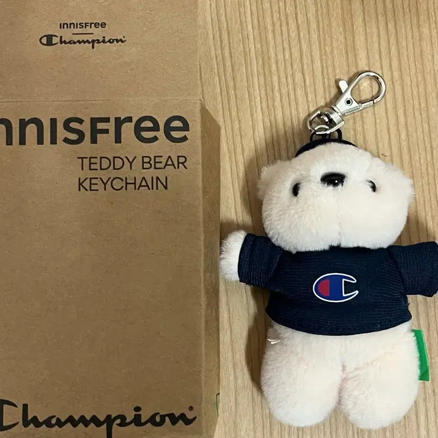 [BUNJANG] Innisfree Champion Teddy Bear Keyring / 이니스프리 챔피온 테디베어 키링