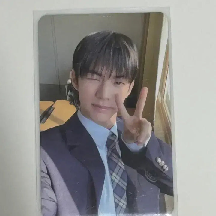 [BUNJANG] TWS Dohyun Sparkling Blue Photocard / 투어스 도훈 스파클링블루 포카