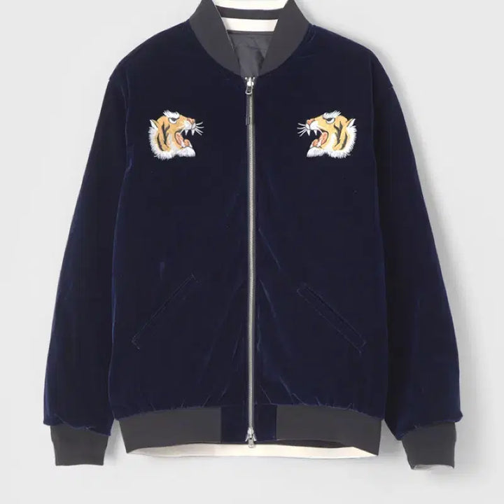 [BUNJANG] Taion Reversible Souvenir Jacket / 타이온 리버시블 스카쟌