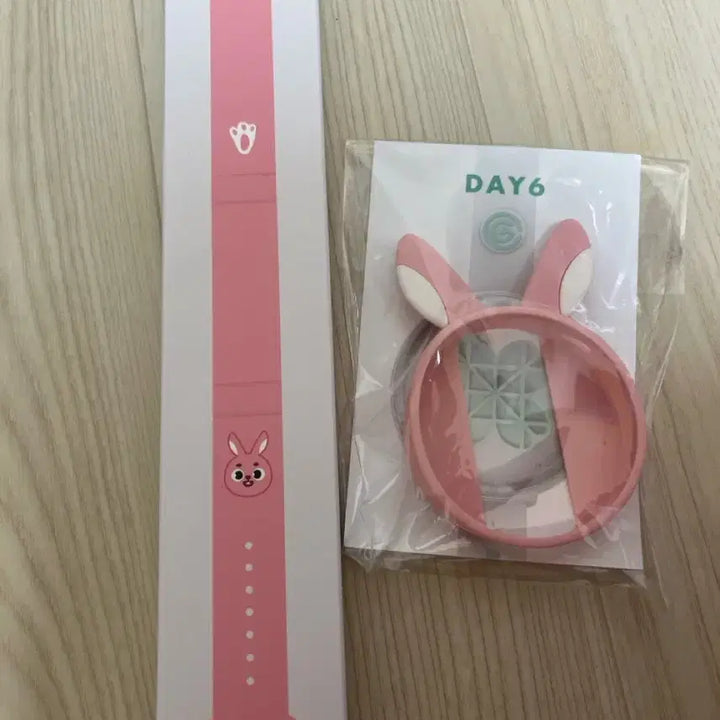 [SOLD OUT] 데이식스 마데워치 링커버 + 밴드 일괄양도